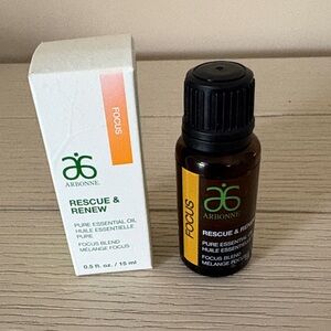 Arbonne Rescue & Renew Essential Oil - Focus